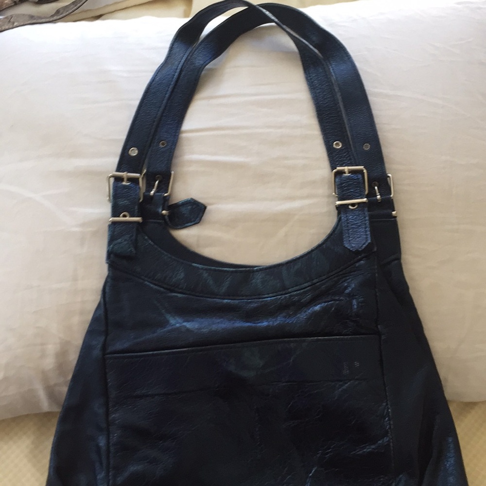 Cute hobo bag! Not rational